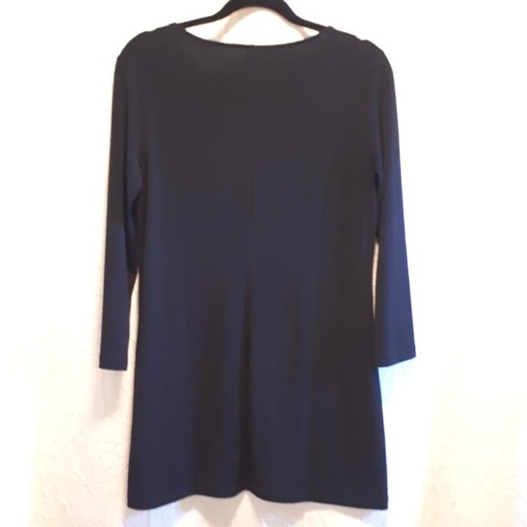 "Jockey Person to Person" tunic top. Size medium. Polyester/Spandex. - Picture 2 of 4